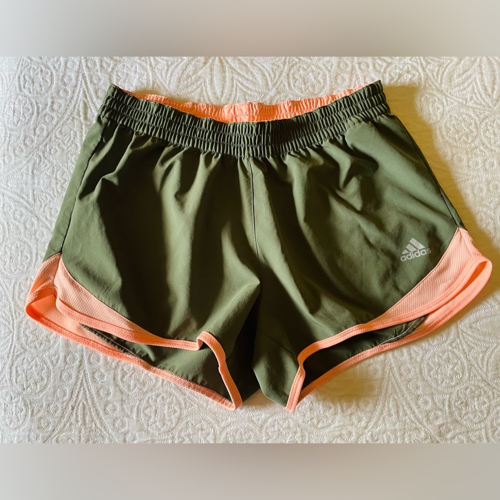 Adidas Women's Climalite Running Shorts Olive Green & Peach/Pink, Size Small (S)